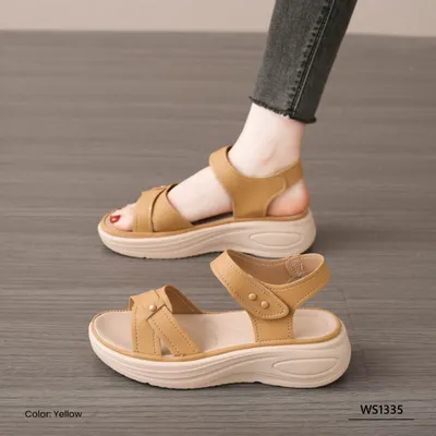 Velvet Bloom Women’s Sandal